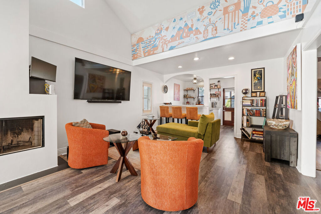 MLS #25627861 image #2