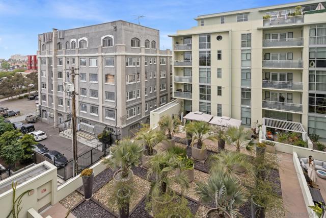 3812 Park Blvd, San Diego CA: https://media.crmls.org/mediaz/4cb876e4-680e-4566-8f64-41a3992b2191.jpg