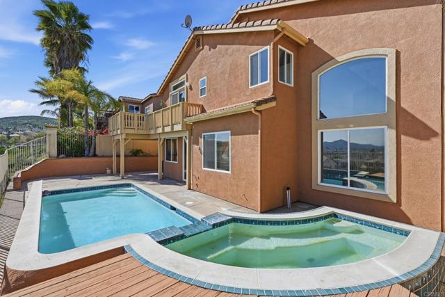 Detail Gallery Image 22 of 51 For 29 Villa Valtelena, Lake Elsinore,  CA 92532 - 4 Beds | 3 Baths