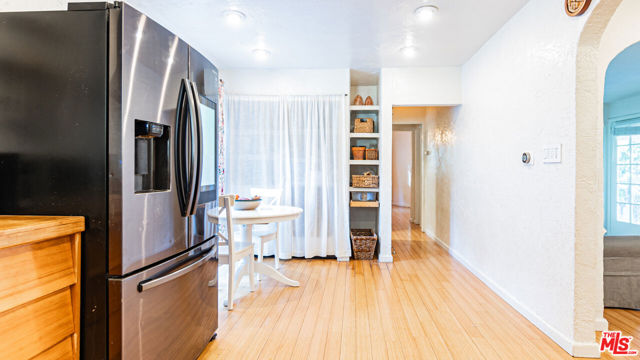 4707 Bedel Street, Woodland Hills CA: https://media.crmls.org/mediaz/4cba56e6-ae5d-4b02-bae2-f13fe240095c.jpg