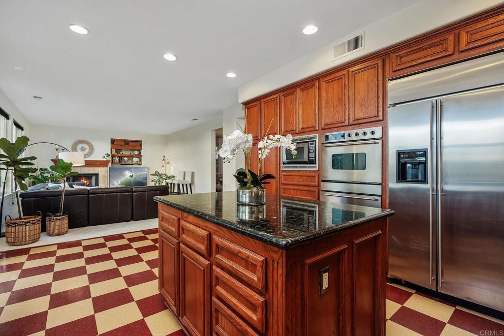 4200 Shorepointe Way - photo 17