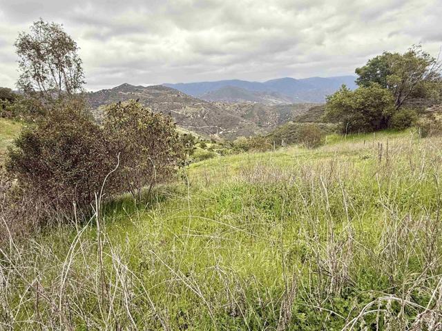 0 Alex Road, Fallbrook CA: https://media.crmls.org/mediaz/4cbc51cf-5310-49f5-8225-b54e897dcb9f.jpg