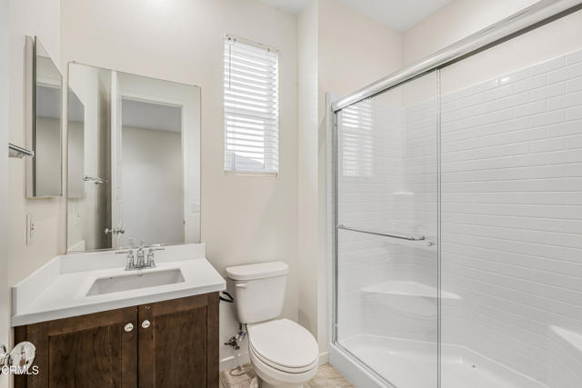 Detail Gallery Image 4 of 24 For 1224 Redbud St, Santa Paula,  CA 93060 - 4 Beds | 3 Baths