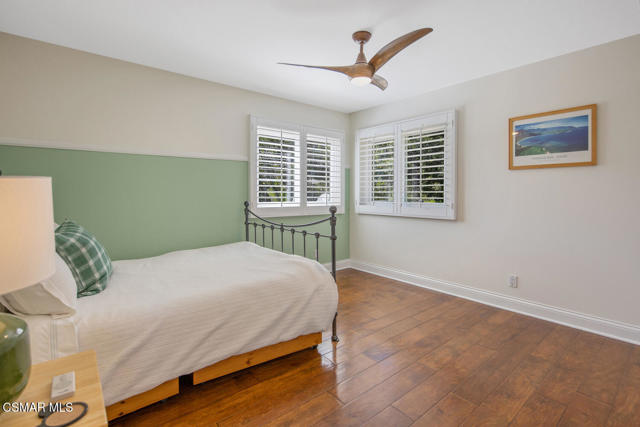 1732 Crooked Trail Place, Westlake Village CA: https://media.crmls.org/mediaz/4cbd9f5a-df18-487e-83be-7a347e582f93.jpg