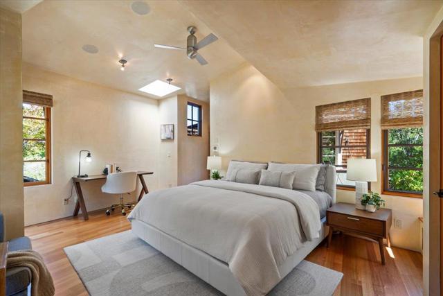705 University Avenue, Los Altos CA: https://media.crmls.org/mediaz/4cbee5e2-df8a-4112-8e2d-2000e97a670f.jpg