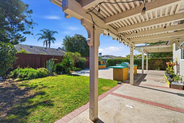 Detail Gallery Image 29 of 34 For 940 Stern Ln, Oxnard,  CA 93035 - 4 Beds | 2/1 Baths