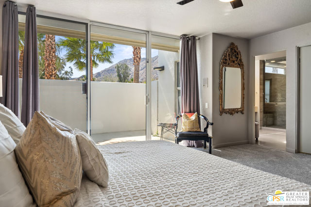 770 N Girasol Court, Palm Springs CA: https://media.crmls.org/mediaz/4cc09e09-91e9-4847-9e39-86792e06689d.jpg