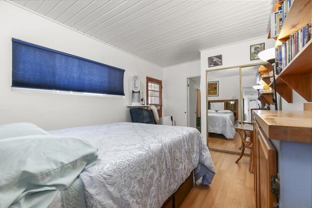 5038 40 W Point Loma Blvd, San Diego CA: https://media.crmls.org/mediaz/4cc0a098-f0f3-4814-9382-209937074307.jpg