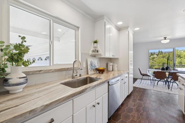 3902 Bret Harte Drive, Redwood City CA: https://media.crmls.org/mediaz/4cc13001-2bcb-49cf-9a9a-6ef4bc27353e.jpg