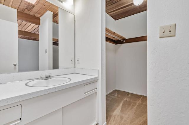 106 Eliza Court, Foster City CA: https://media.crmls.org/mediaz/4cc15471-c1a3-466f-beff-5ea68b0476cd.jpg