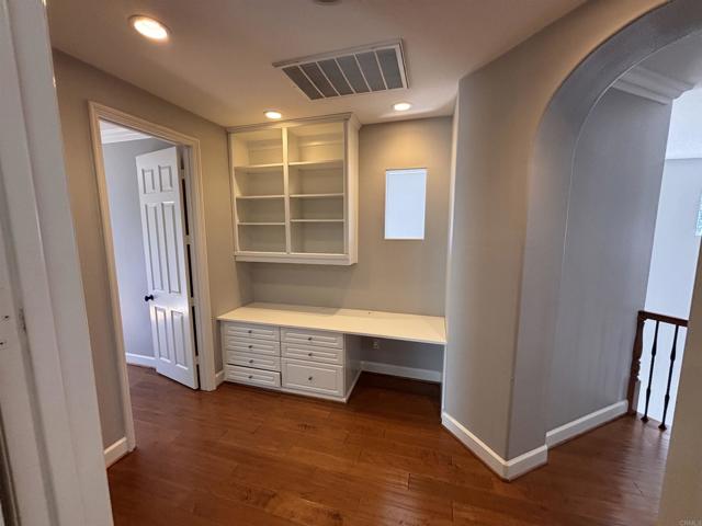 Detail Gallery Image 51 of 58 For 11596 Parkhurst Square, San Diego,  CA 92130 - 6 Beds | 6/1 Baths