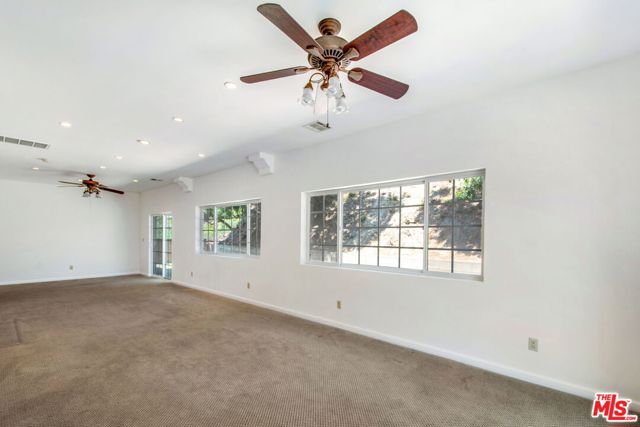 4521 Don Timoteo Drive, Los Angeles CA: https://media.crmls.org/mediaz/4cc240c4-3a29-4fd9-9e92-4899070d662d.jpg