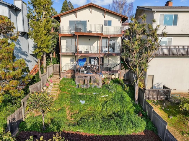 16605 Rolando Ave, Castro Valley CA: https://media.crmls.org/mediaz/4cc33378-bba7-41bf-919c-e30fe97ac5e5.jpg