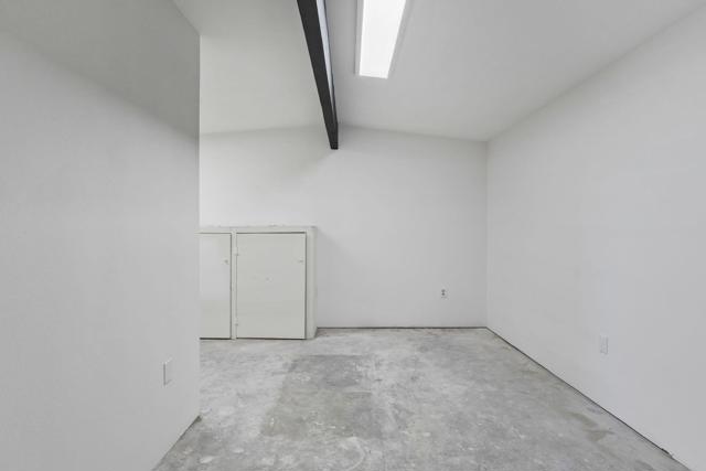 7517 Alaba Avenue, Yucca Valley CA: https://media.crmls.org/mediaz/4cc39552-9a86-4f6d-b9e0-d8bfaee33d22.jpg