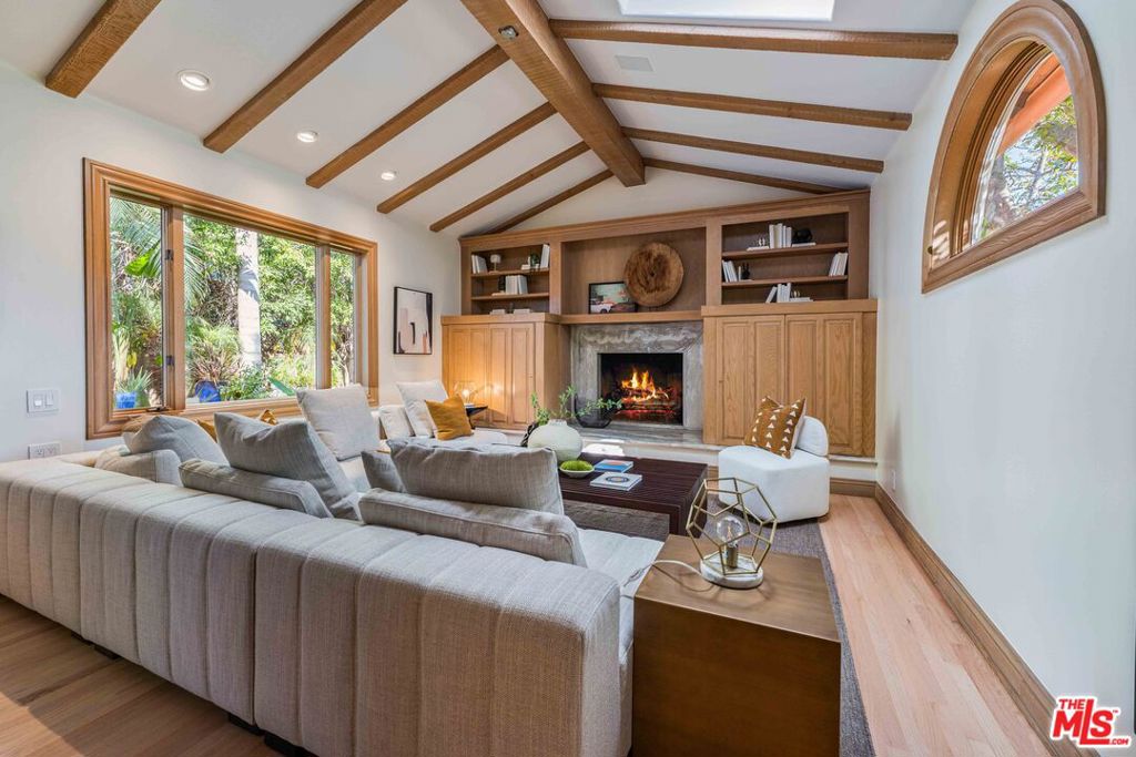 MLS #25522905 image #9