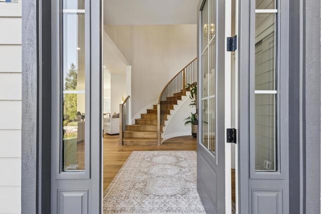 25 Mackenzie, Danville CA: https://media.crmls.org/mediaz/4cc5077b-f149-4508-a8dd-57b363bc2b88.jpg