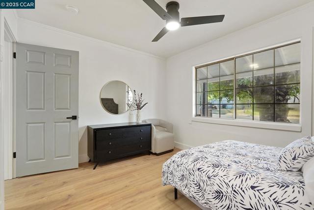 1021 Frienza Avenue, Sacramento CA: https://media.crmls.org/mediaz/4cc6f6a8-abc9-425e-bf8b-40f08de49cbd.jpg