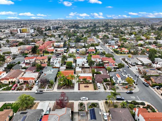 4574 58th St, San Diego, California 92115, 2 Bedrooms Bedrooms, ,1 BathroomBathrooms,Single Family Residence,For Sale,58th St,250019927SD