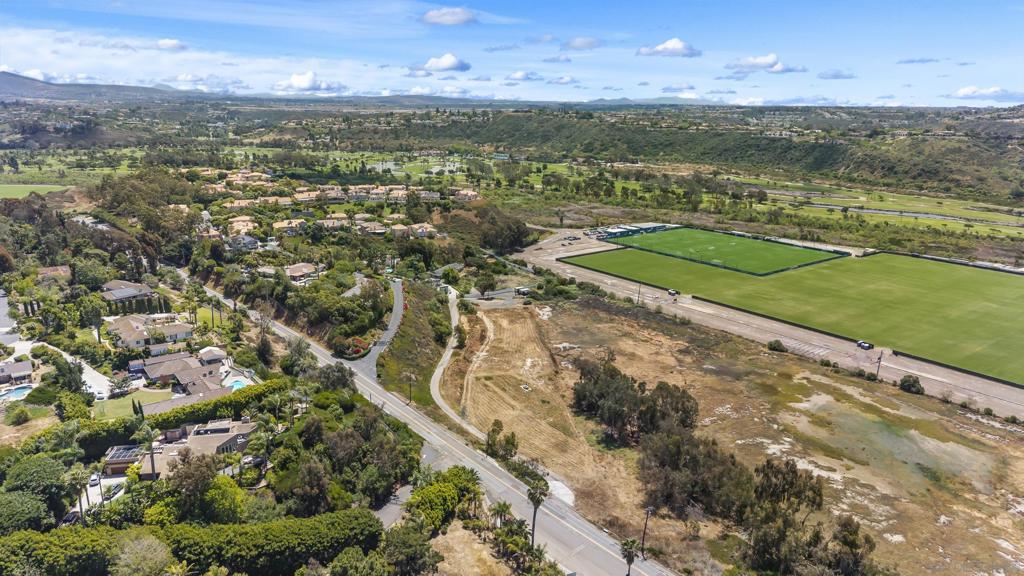 3985 Via De La Valle - photo 6