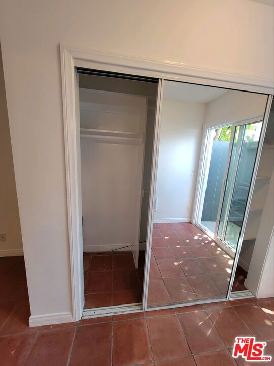 109 Brooks Avenue, Venice CA: https://media.crmls.org/mediaz/4cc8b4c8-aff3-40df-9a41-a8566e512b5b.jpg