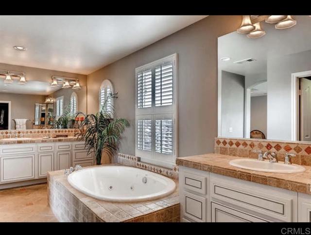 Detail Gallery Image 7 of 9 For 1759 Grain Mill Rd, San Marcos,  CA 92078 - 4 Beds | 4 Baths