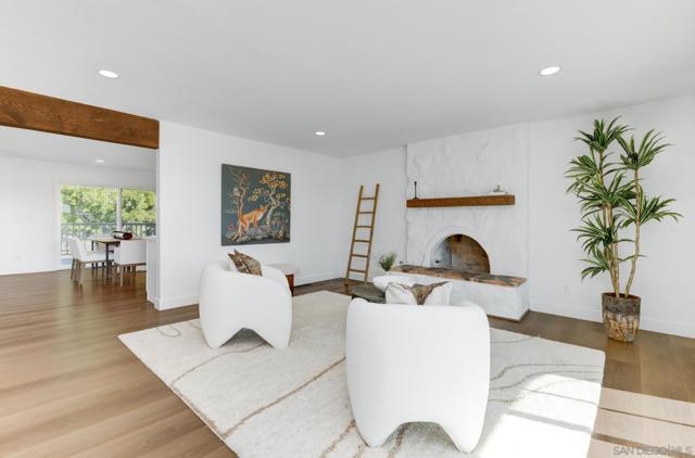 Image 5 of 33 For 2904 Levante St