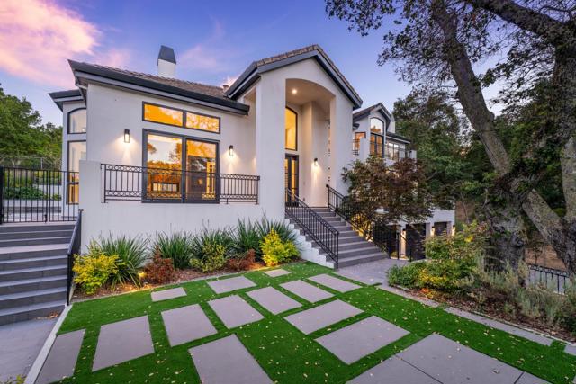 333 Raymundo Drive, Woodside CA: https://media.crmls.org/mediaz/4cc9c6b4-b260-49fe-98ec-0cfabe08c517.jpg