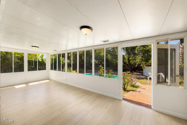 1853 Country Place, Ojai CA: https://media.crmls.org/mediaz/4cca6373-7888-4082-85ed-ee66347a7967.jpg