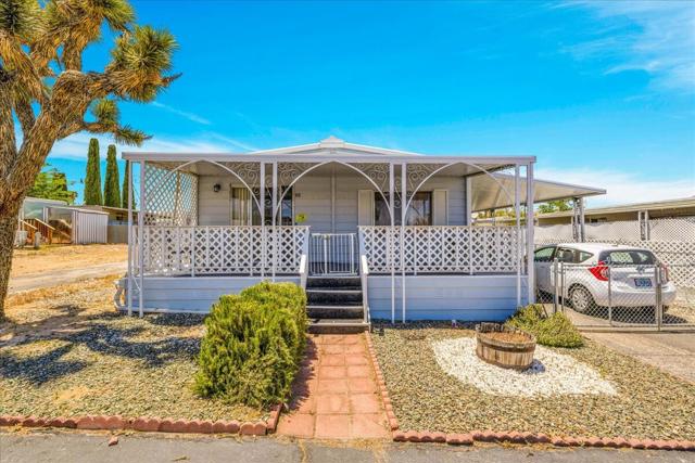 7425 Church Street, Yucca Valley CA: https://media.crmls.org/mediaz/4cca7f0c-0c97-4d0c-95c9-7d78001b5d10.jpg