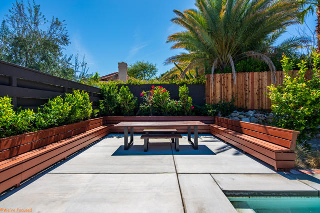 42602 Rancho Mirage Lane, Rancho Mirage CA: https://media.crmls.org/mediaz/4ccb6eb9-f558-40a2-b989-a26f1b4dc48e.jpg