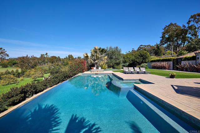 Detail Gallery Image 5 of 43 For 4773 El Mirlo, Rancho Santa Fe,  CA 92067 - 5 Beds | 6 Baths