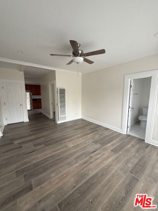 5522 Sierra Vista Avenue, Los Angeles CA: https://media.crmls.org/mediaz/4ccbfbc6-ed6a-485a-ac78-b369f01eee16.jpg