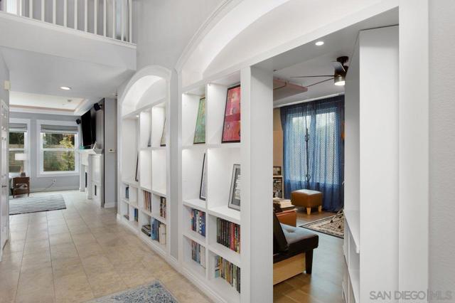 1217 BELLEFLOWER RD, Carlsbad CA: https://media.crmls.org/mediaz/4ccc3d96-416b-4773-a55a-aeaecbf0d61c.jpg