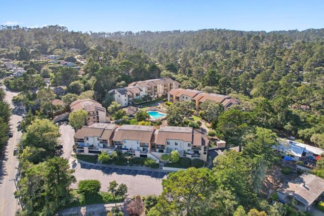 4205 Golden Oaks Lane, Monterey CA: https://media.crmls.org/mediaz/4ccd169e-e05e-4597-8a3a-0d5c790ff738.jpg