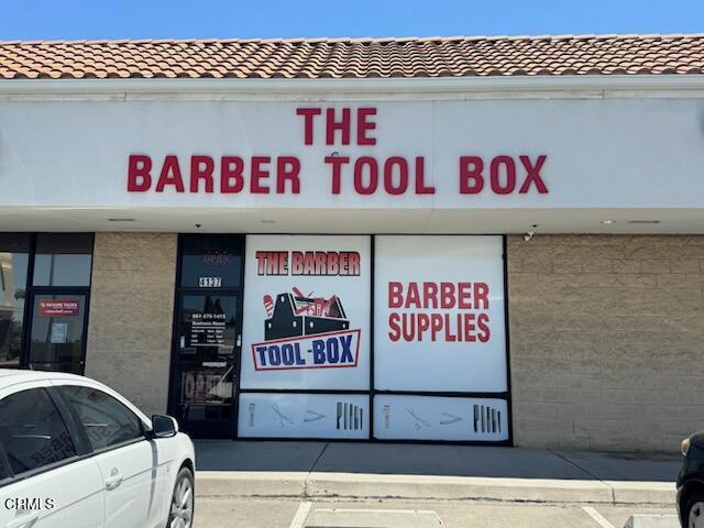 4137 Ming Avenue, Bakersfield CA: https://media.crmls.org/mediaz/4cd06c2d-78a0-49e9-9083-638fef349b1d.jpg