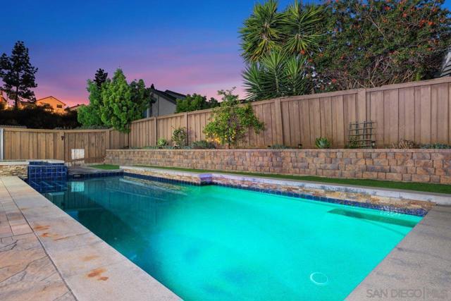 3975 San Gregorio Way, San Diego CA: https://media.crmls.org/mediaz/4cd167f1-3651-4c10-92a1-b79655ecd1f6.jpg