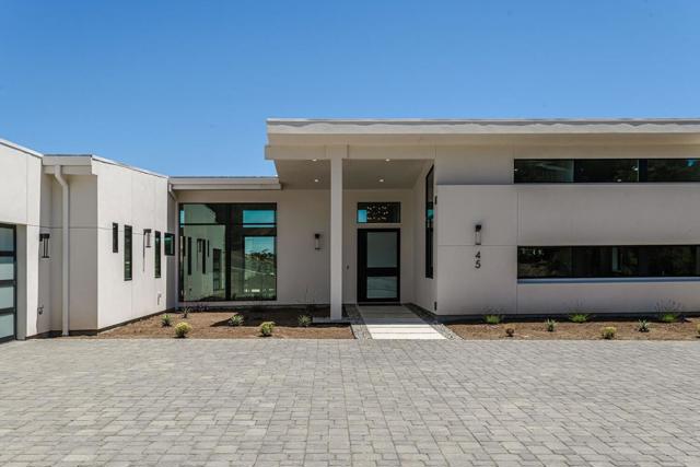 45 Calaveras Court, Hillsborough CA: https://media.crmls.org/mediaz/4cd1e255-4d6f-47a2-afd9-97a24d54bd3b.jpg