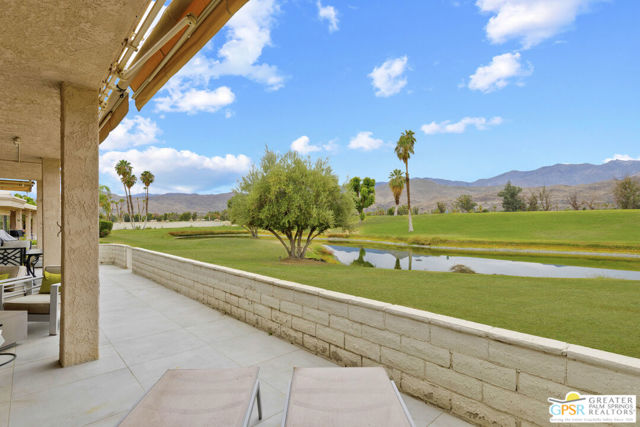 68095 Seven Oaks Place, Cathedral City CA: https://media.crmls.org/mediaz/4cd2c3f9-f452-4a08-bd22-d72c5971320e.jpg