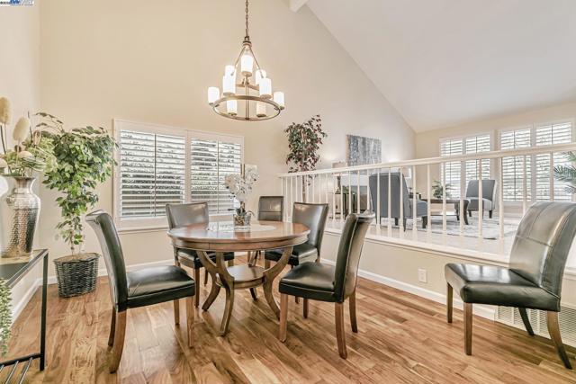 38957 Altura Street, Fremont CA: https://media.crmls.org/mediaz/4cd335d6-5067-444e-9d35-0dbe9c0b74b4.jpg