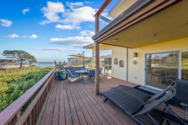 346 Kingsbury Drive, Aptos CA: https://media.crmls.org/mediaz/4cd3cfad-2427-4e15-b733-4a2bb627e4f6.jpg