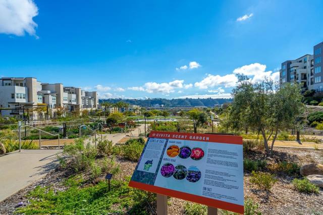 7839 Inception Way, San Diego CA: https://media.crmls.org/mediaz/4cd41556-cde6-40f9-b590-b7f6370efe95.jpg