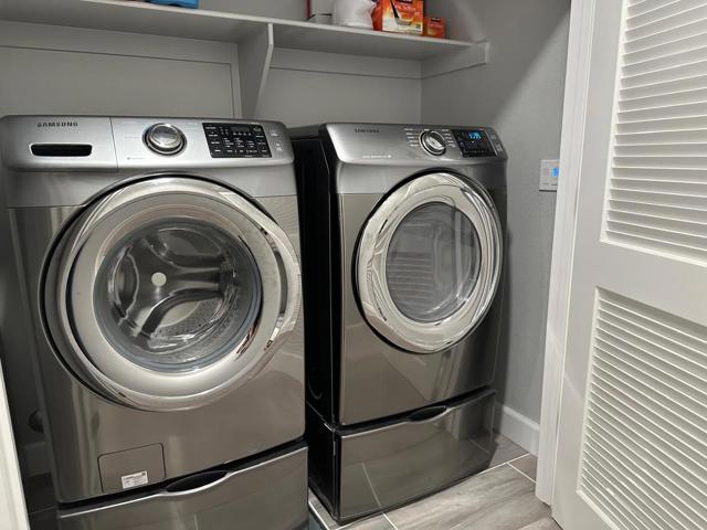 1068 Bigleaf Place, San Jose CA: https://media.crmls.org/mediaz/4cd48242-3d62-4af1-be00-f26d098f7635.jpg