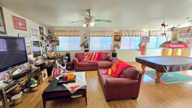 2071 Sunset View Place, San Jose CA: https://media.crmls.org/mediaz/4cd56397-d2a7-42ba-b3f5-b7d6eadc0559.jpg