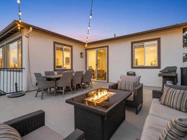 Detail Gallery Image 37 of 42 For 1858 Avocado Rd, Oceanside,  CA 92054 - 5 Beds | 3/1 Baths