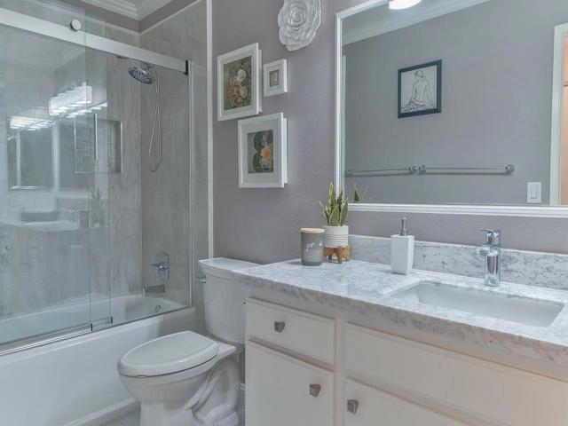719 Gettysburg Way, Gilroy CA: https://media.crmls.org/mediaz/4cd6326f-7a79-415e-9555-0de55e473041.jpg