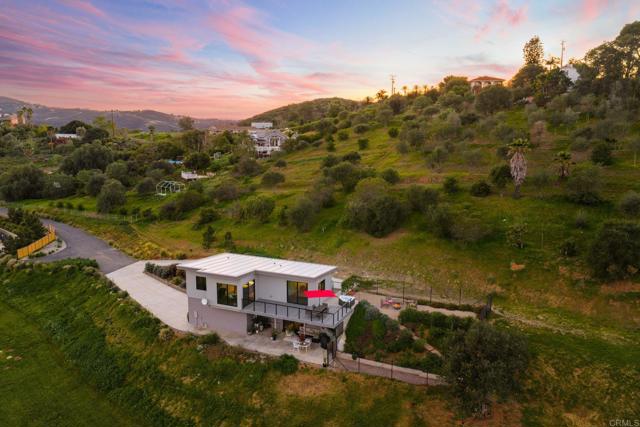 Detail Gallery Image 19 of 75 For 6937 Kellyn Ln, Vista,  CA 92084 - 4 Beds | 4/1 Baths