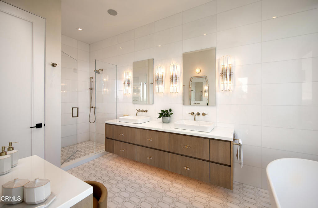 MLS #V1-29760 img 12