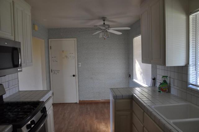 15104 Bel Escou Drive, San Jose CA: https://media.crmls.org/mediaz/4cd7daeb-86ba-418f-8786-1b023208b954.jpg