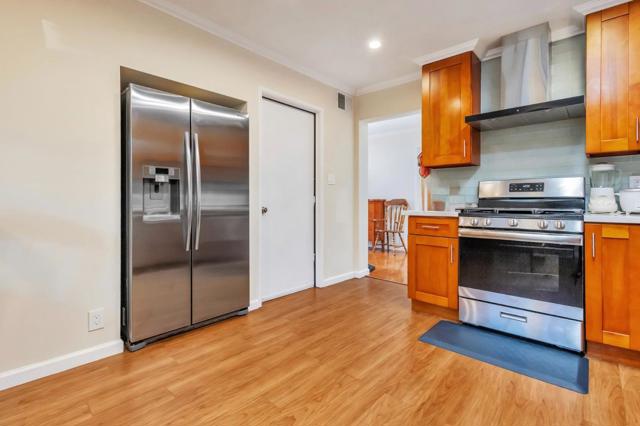 455 Gardenside Avenue, South San Francisco CA: https://media.crmls.org/mediaz/4cd836db-f428-49f5-92ff-c57cbc4ba945.jpg