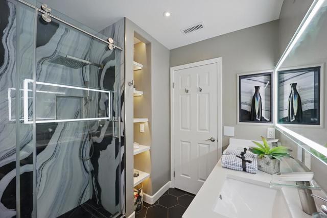 3239 Pinot Blanc Way, San Jose CA: https://media.crmls.org/mediaz/4cd8ba47-91cb-40e8-9469-17f4d6a0fafb.jpg